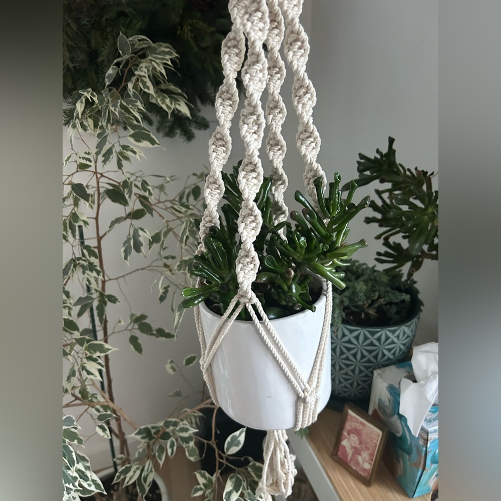 Handmade Handcrafted 100% Cotton Rope Macrame Hanging Plant Holder